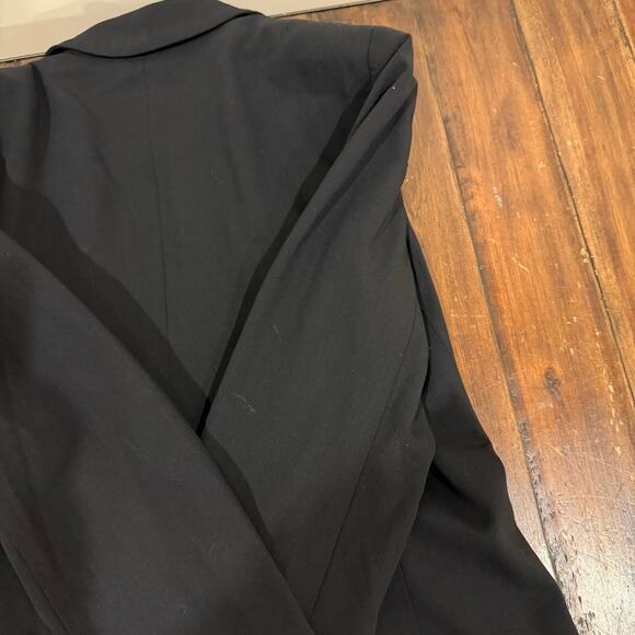 Max Mara wool blend black drapey wrap blazer size 42 EU/US size 6 - Picture 5 of 13